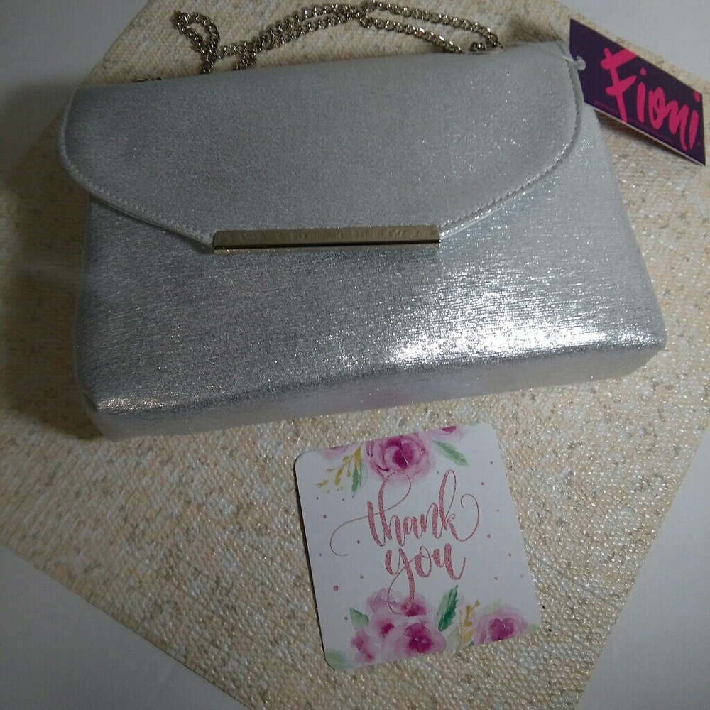 Silver clutch 👜🛍👜